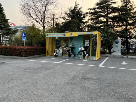 電瓶車智能無(wú)線充電站，分時(shí)租賃電動(dòng)車，分時(shí)租賃電動(dòng)自行車，兩輪電動(dòng)車無(wú)線充電項(xiàng)目